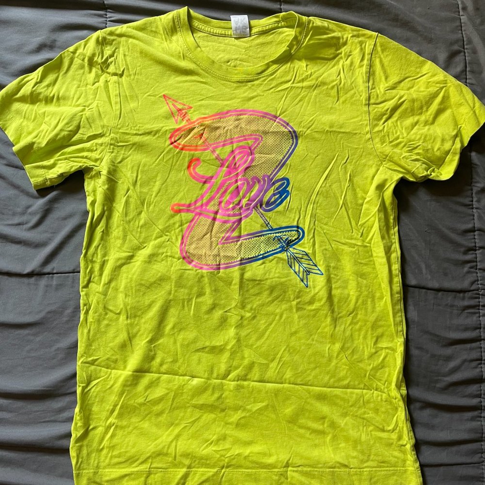 Zumba Love Unisex M/L T-Shirt